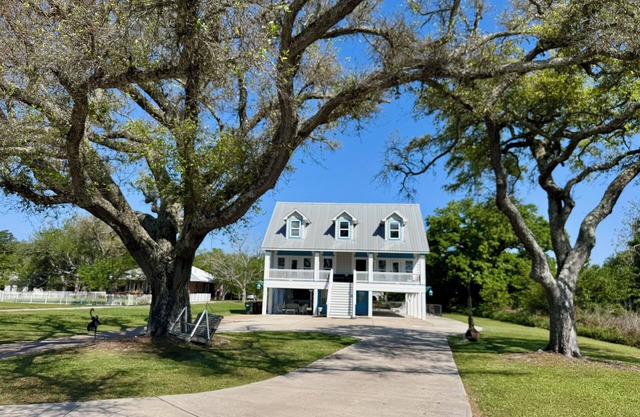 Gulf Moon Beach House II with private pool