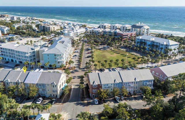 Gulf Place - Namastay 30A Stylish condo with deeded beach access!!