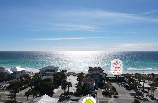 Vue sur la mer, ÉTAPES DE LA PLAGE, 10 personnes (3 chambres), piscine