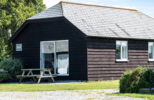 GULL LODGE, pet friendly, with a garden in Port Isaac