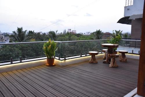 Gulmohar - Luxurious PentHouse Family Rooms