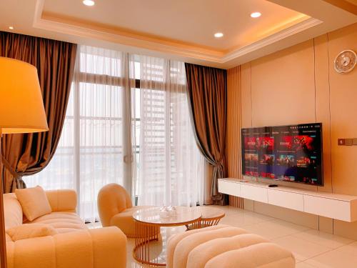 GYDEN STAYCATION #Green Haven near Senibong&Regency