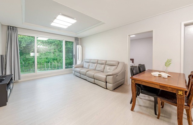 Gyeongju Sunflower Private Cottage