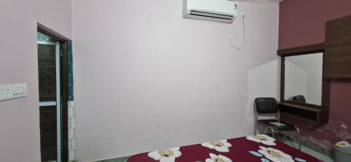 H K Paying Guest House