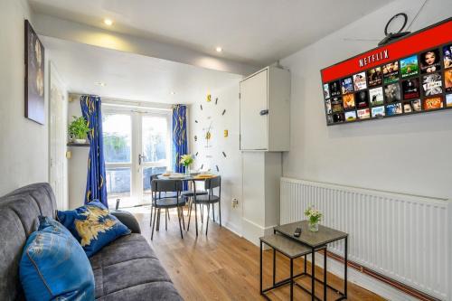 H17B Cosy & Welcoming house & Private parking