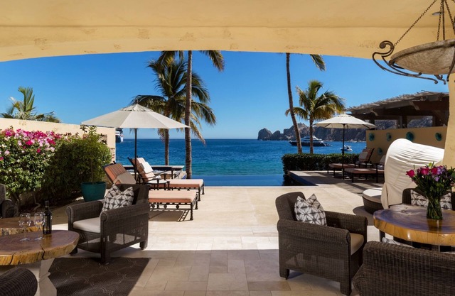 HACIENDA BEACH CLUB BEACH FRONT 4 BEDROOM VILLA CAN BE RENTED AS A 3 BEDROOM