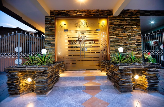 HADJENS HOTEL