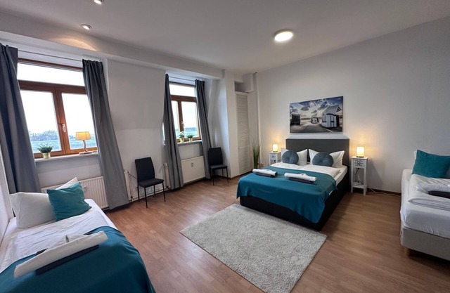 Hafenkante - Holiday apartment with free WLAN and parking - Ferienwohnung Hafenkante - quiet apartment