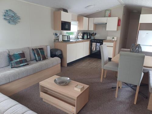 Haggerston Castle LAKEFIELD 12 - ENTERTAINMENT PASSES NOT INCLUDED