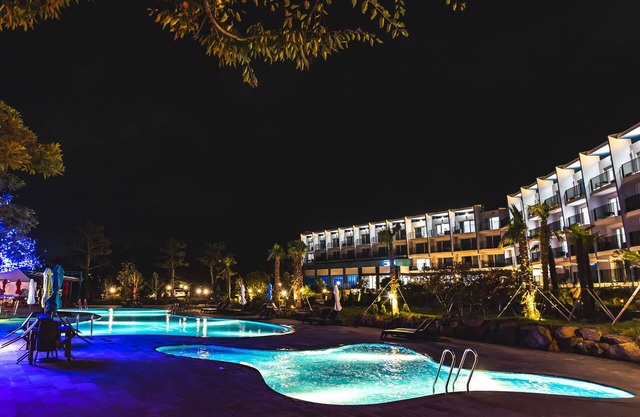 Hallim Resort