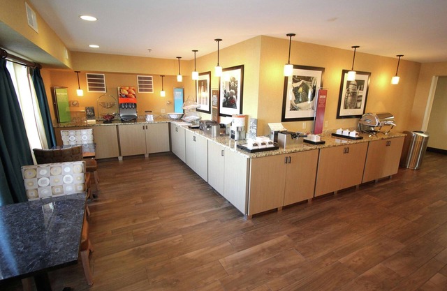 Hampton Inn Sandusky-Central