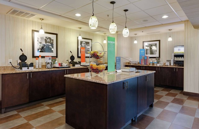 Hampton Inn & Suites Adairsville-Calhoun Area