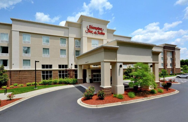 Hampton Inn & Suites Huntersville