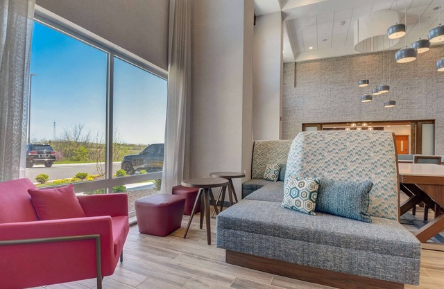 Hampton Inn & Suites Williamstown Ark Encounter, Ky
