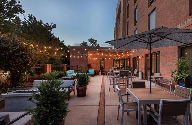 Hampton Inn Wilmington - University Area/Smith Creek Station