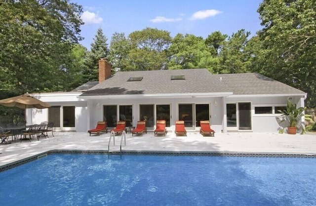 Hamptons escapades Avec chauffée et Har Tru tennis, la famille