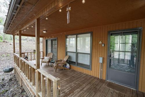Hansel - Spacious Cabin - Views - Greenery - Deck