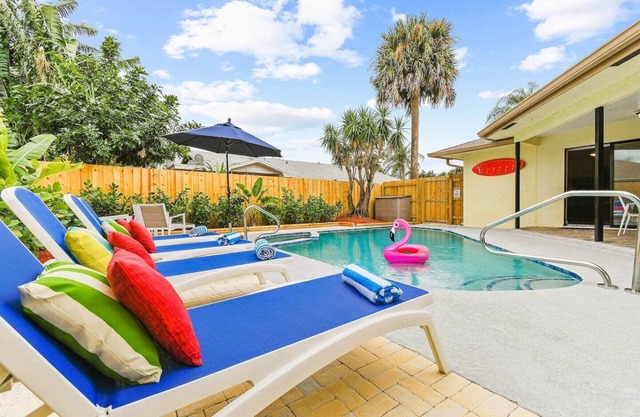 Happy Hour By The Coast Relaxing Vacation Home Heated Pool Hot Tub Near Beaches
