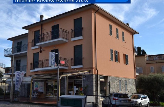 Happy House Diano Marina