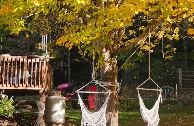 Happy Place Valley View: Soothe your soul at this unique, tranquil getaway.