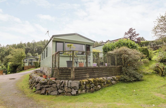 HAPPY TIMES HOLIDAY HOME, pet friendly in Dalbeattie