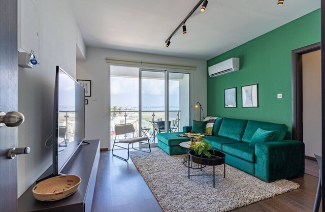 Harbor 401: Stylish 1-Bedroom Apartment in Larnaca