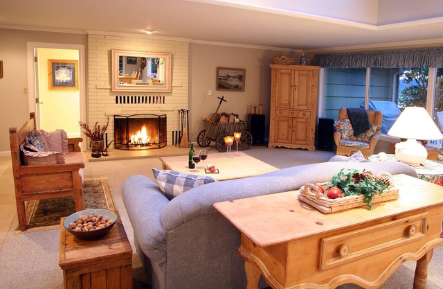 Harbour Retreat Waterfront Home