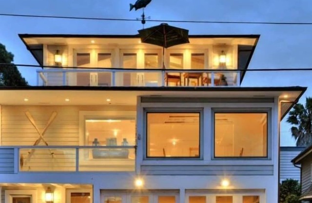 Harbor View Home - 7 Bed Beachhouse