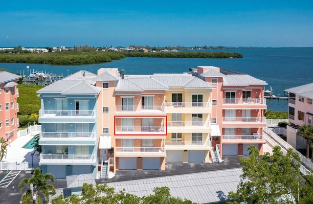 Harborview Condo with Heated Pool
