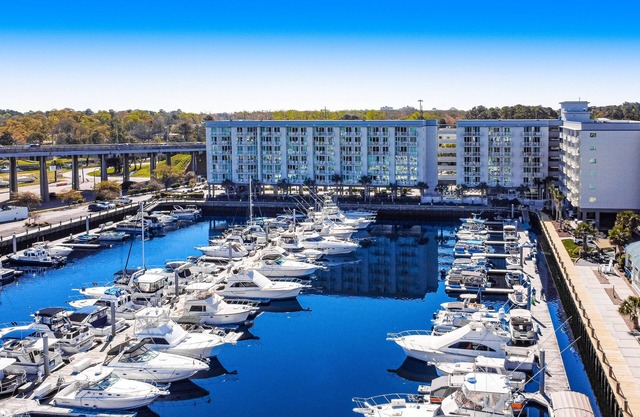 Harbourgate Marina Club
