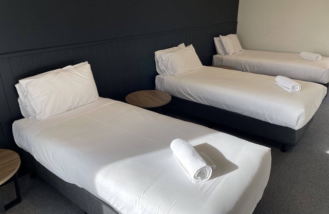 Harden Country Club Motel