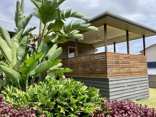 Harmony House - Where Town, Beach & Comfort Unite