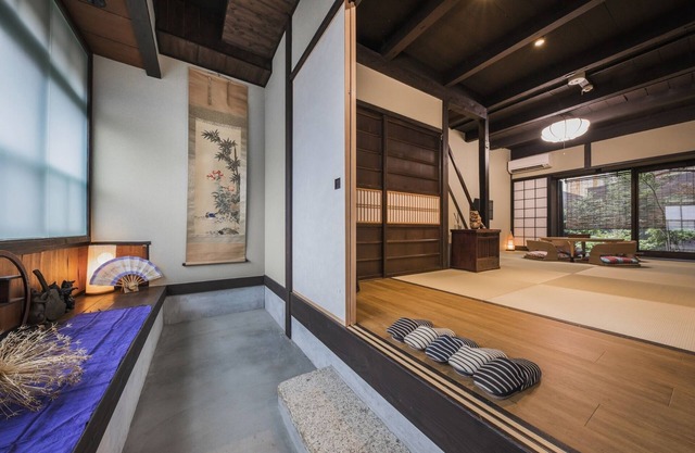 Harmony with the tasteful beauty unique to an old / Kyoto Kyōto