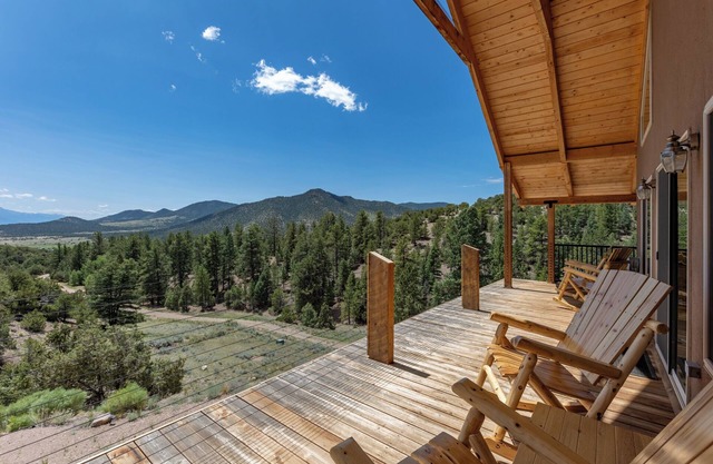 Harrison Hill- Basecamp For Outdoor Adventures!