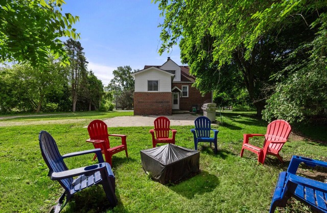 Harrison Twp 3BR | Sleeps 9 & Ample Boat Parking