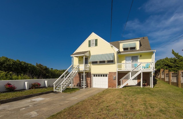 Harshaw Beach House - North End Oceanfront