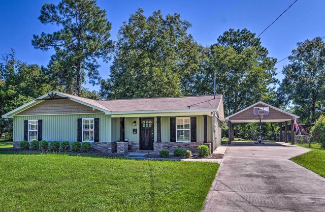 NEW! Hartford Home w/ Updated Interior & Backyard!