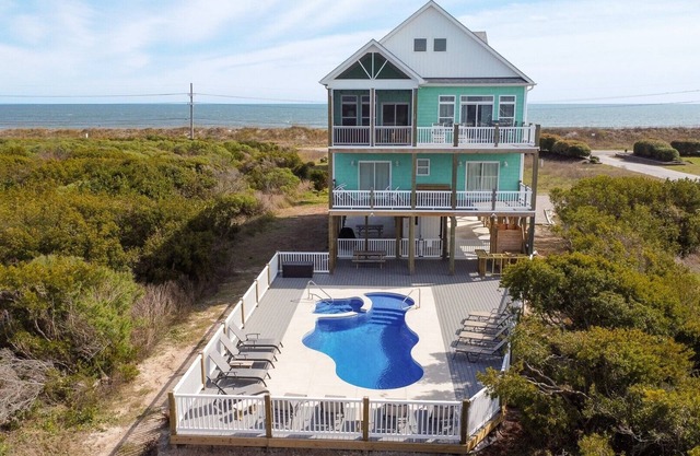 HartSea - LUXURY 2nd Row Home - Elevator, Pool, Boat Ramp & Beach Access