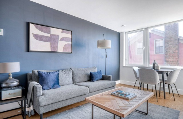 Harvard Sq 1BR w/ Balcony, near Shops & Campus by Blueground