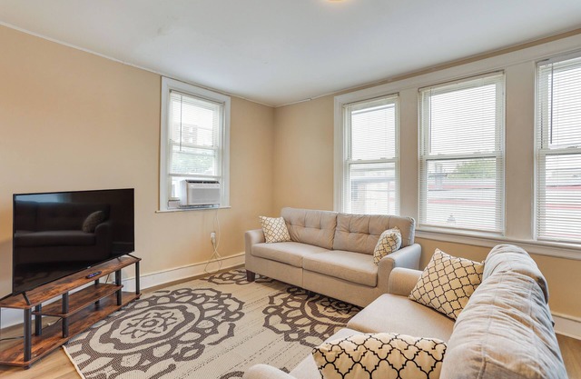 Hatboro Vacation Rental ~ 25 Mi to Philadelphia!