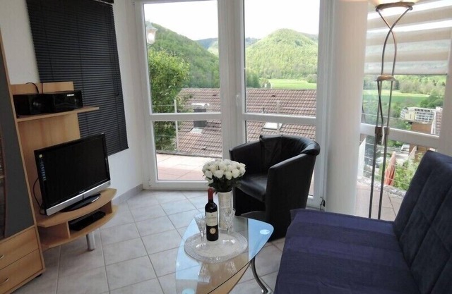 Haus Eisele Ferienwohnung 2, 45qm, mit Doppelbett, Schlafsofa, TV, Badezimmer, Einbauküche, Sonnenterrasse