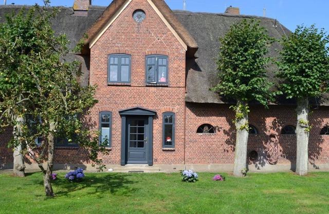 Haus Seeadler - The Friesenhof in Borgsum Haus Seeadler - Slow down, relax & unwind!