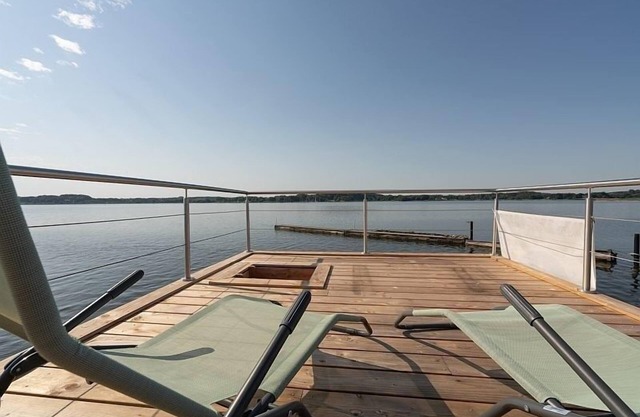 Hausboot für 3 Gäste mit 22m² in Schleswig