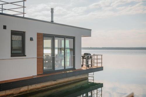 Hausboot Queen - LP6