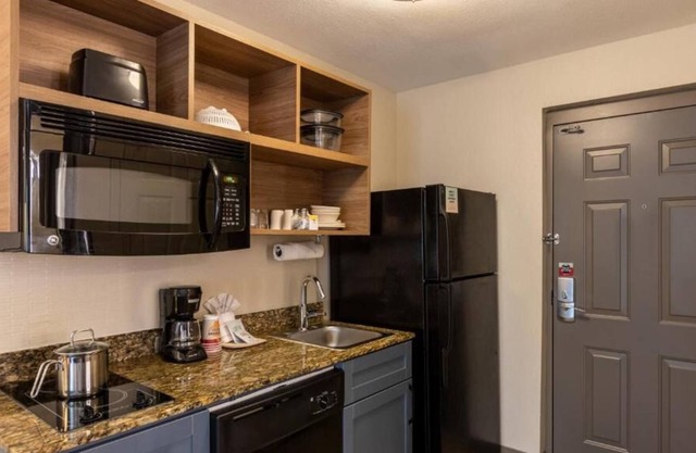 Haven of Relaxation! Two Family-friendly Rooms Close to Buckwalter Park