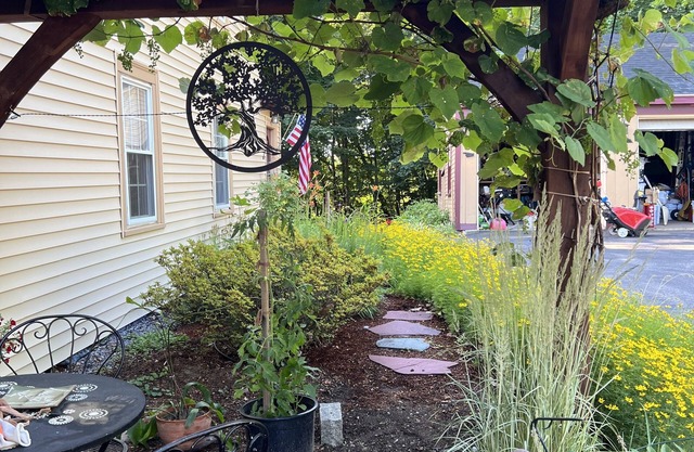 Havenhill: A cozy farmhouse apartment near UNH, Dover, Portsmouth, and beaches