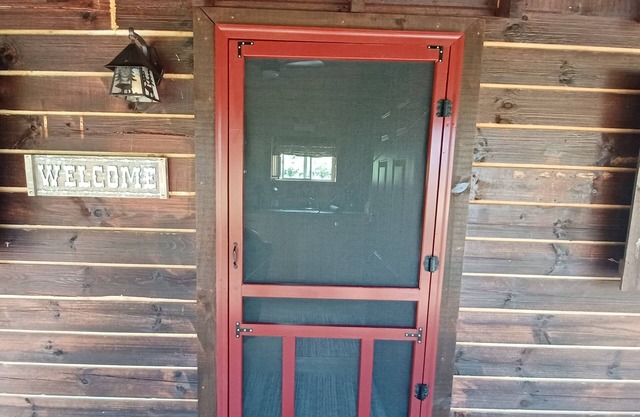 Hawe Fork- The Christopher. Cozy cabin in the scenic hills of southern Ohio.