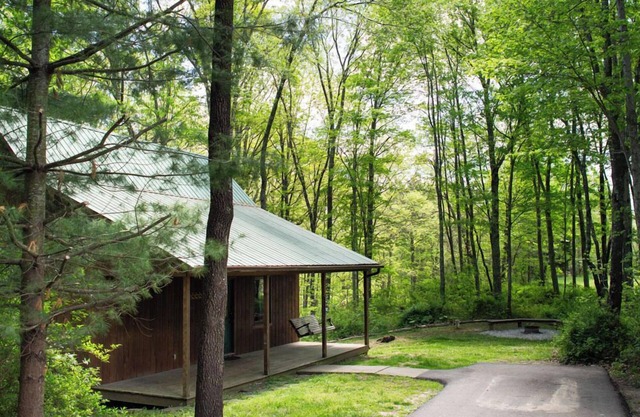 Hawk's Peak | Hocking Hills