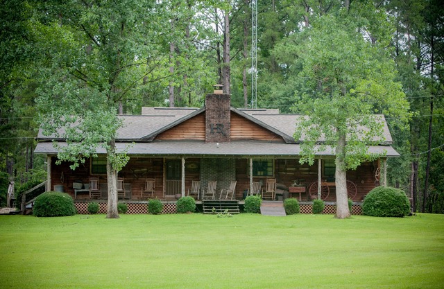 Hawkins Ridge Lodge - Profitez de la Southern Comfort vivant avec un lac privé