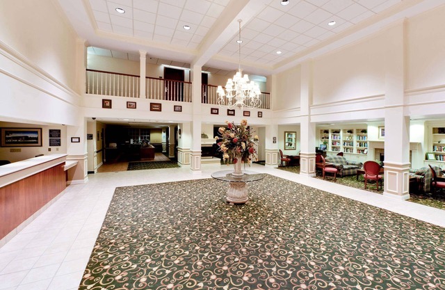 Hawthorn Suites by Wyndham Louisville East